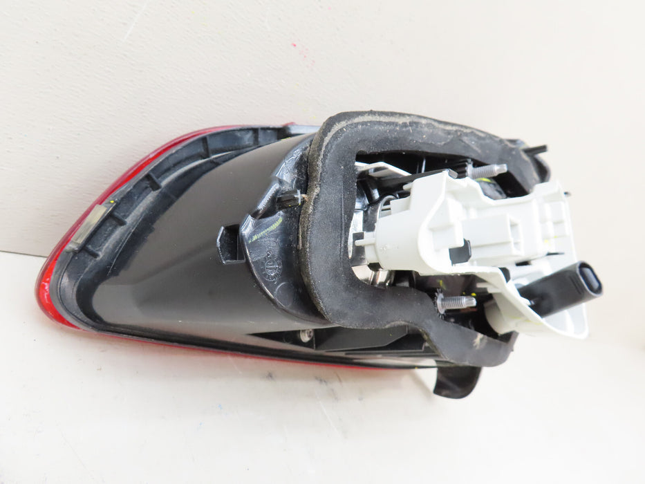 2015-2017 VOLKSWAGEN GOLF GTI REAR LEFT DRIVER SIDE INNER TAIL LIGHT OEM