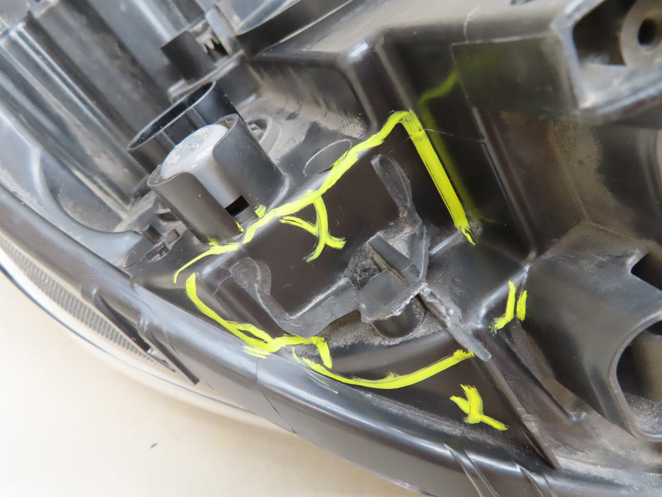2016 2017 2018 KIA SORENTO FRONT LEFT DRIVER HEADLIGHT HALOGEN W/LED OEM 92101C6