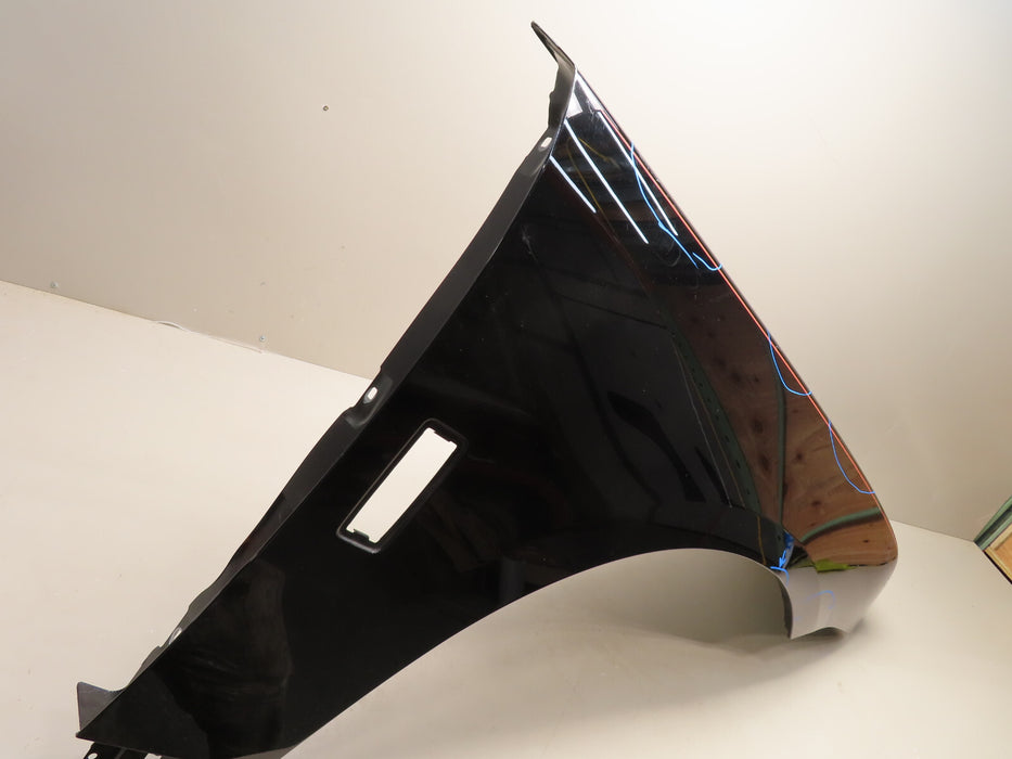 19-22 Rolls Royce Cullinan RR31 Right Passenger Fender OEM