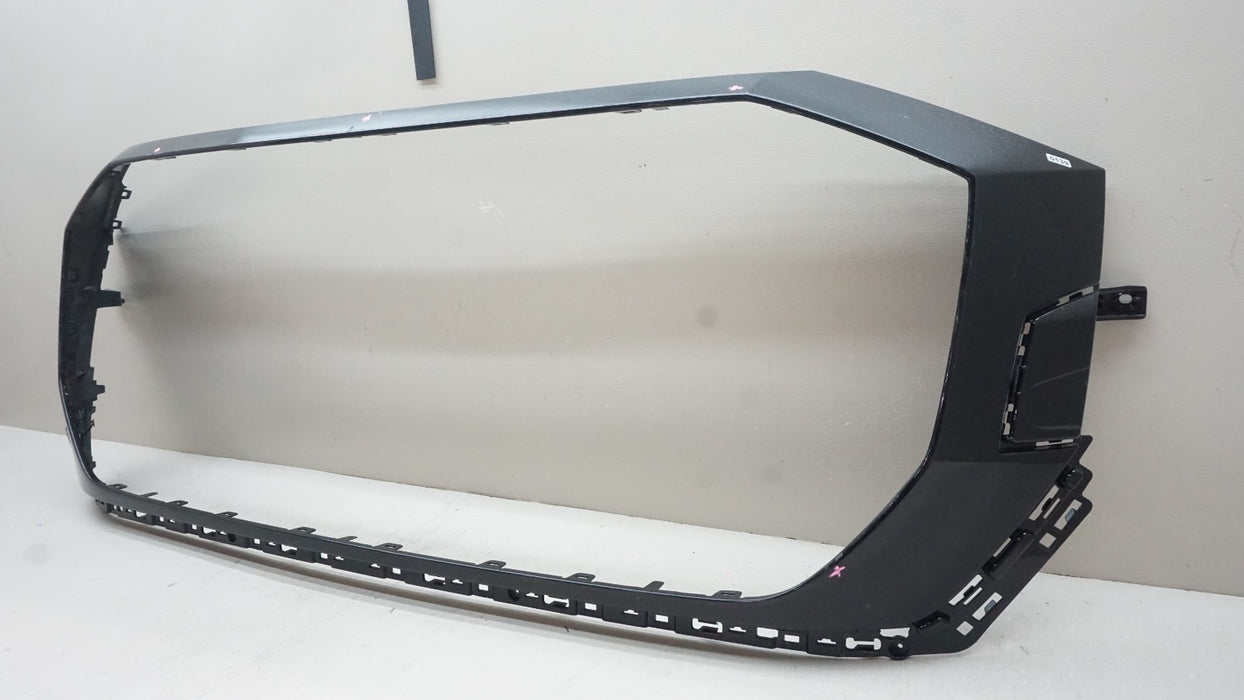 2019-2023 AUDI Q8 SQ8 FRONT GRILLE OUTER TRIM RING OEM 4M8807725