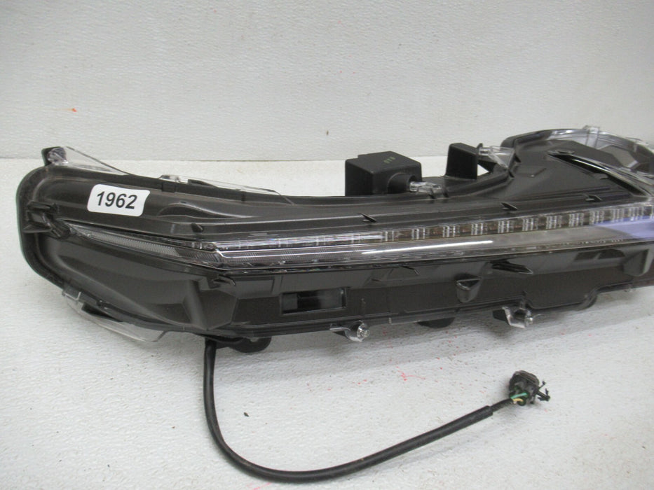 2015-2020 LEXUS NX200T NX300 RIGHT PASSENGER DRL DAYTIME RUNNING LIGHT LAMP OEM