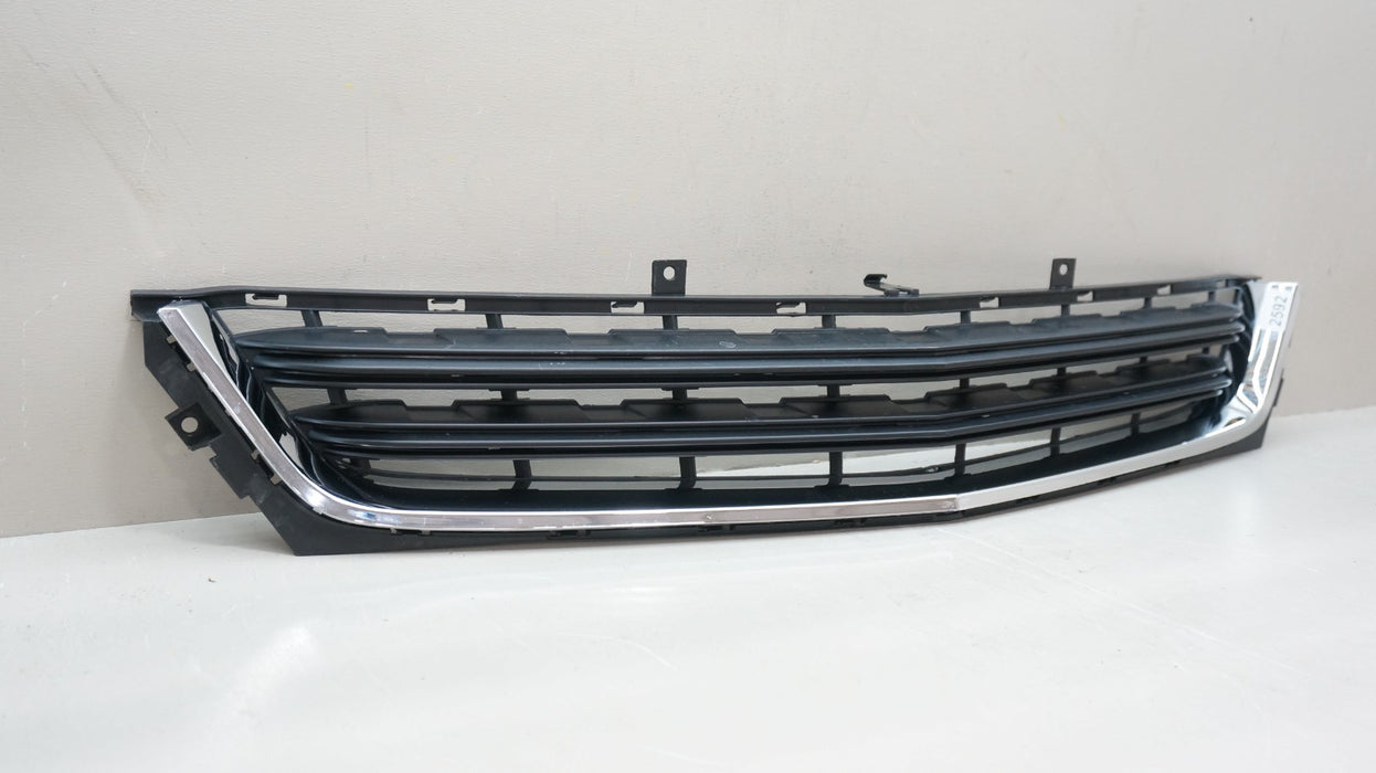 2014-2020 CHEVROLET IMPALA FRONT LOWER BUMPER GRILLE OEM 23455348