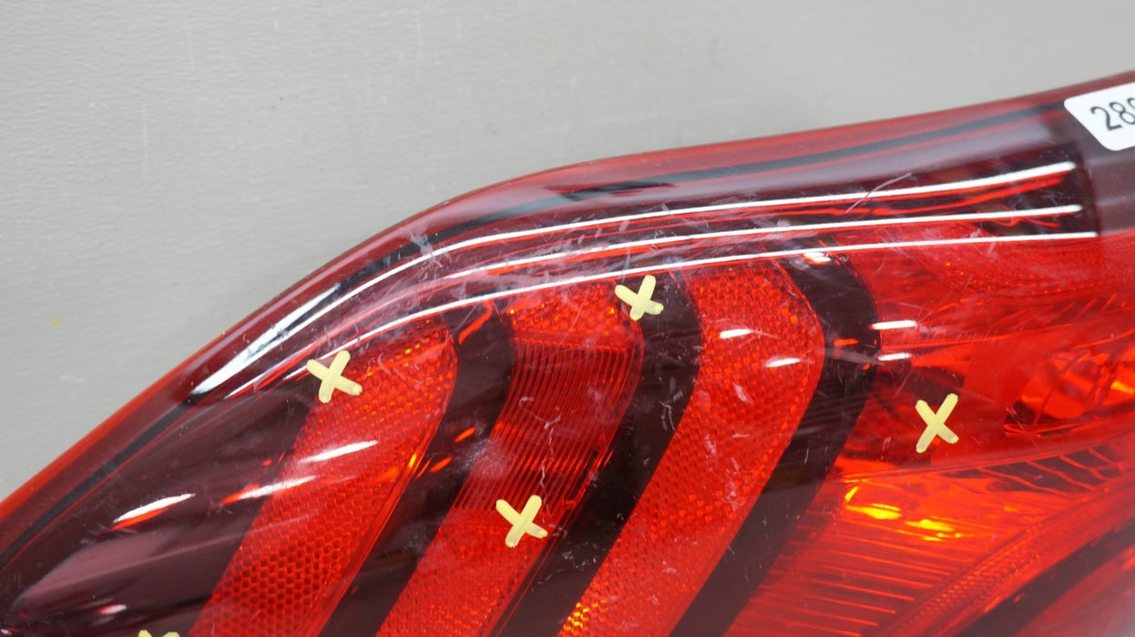 2019-2021 HYUNDAI TUCSON REAR LEFT SIDE HALOGEN OUTER TAIL LIGHT OEM 92401D3550