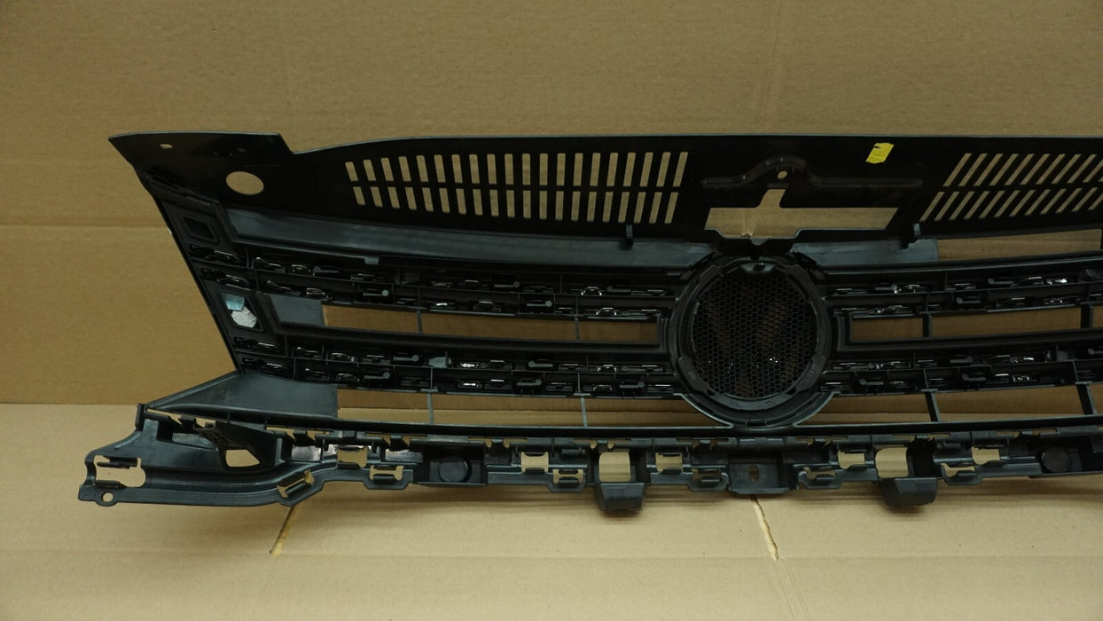 2012-2017 VOLKSWAGEN TIGUAN FRONT BUMPER UPPER GRILL GRILLE OEM 5N0853653F