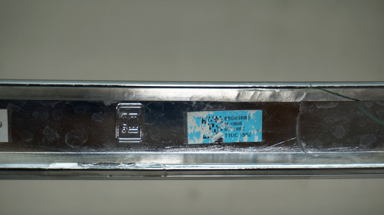 2025 CHEVROLET SUBURBAN / TAHOE & GMC YUKON REAR CHROME TRIM OEM 86545885