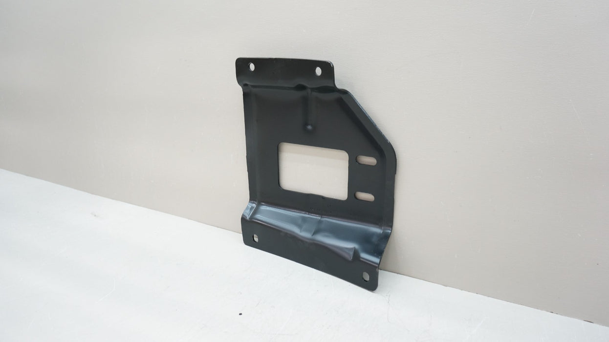 2001-2004 FORD F250 F350 F450 FRONT RIGHT BUMPER MOUNTING PLATE BRACKET OEM