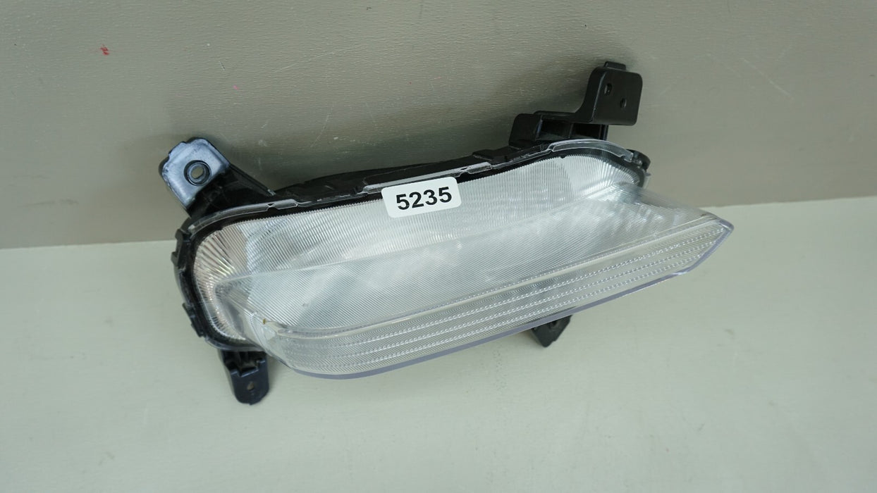 2019-2020 KIA FORTE FRONT RIGHT PASSENGERS SIDE HALOGEN FOG LIGHT OEM 19 20