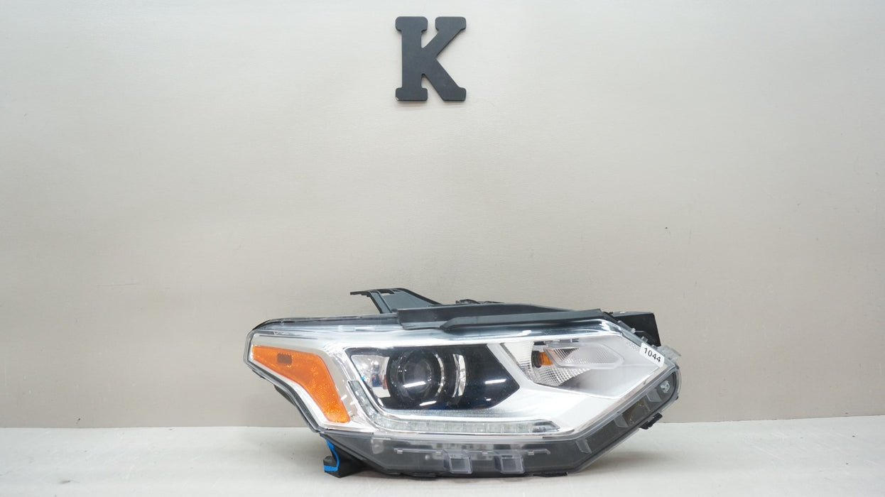 2018-2021 CHEVROLET TRAVERSE FRONT RIGHT PASSENGER SIDE XENON HEADLIGHT OEM