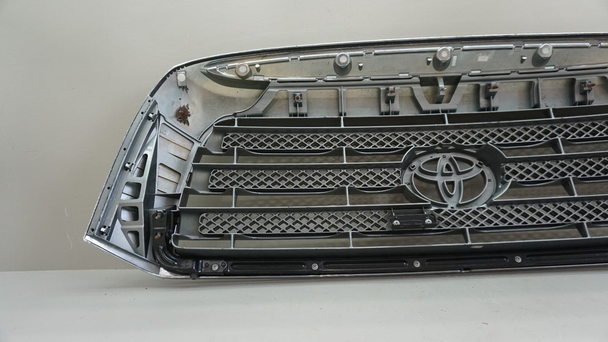2007-2009 TOYOTA TUNDRA FRONT BUMPER GRILLE GRILL W/ EMBLEM OEM 53100-0C150