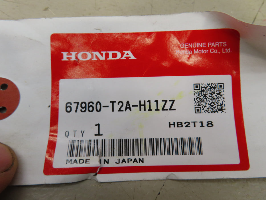 GENUINE HONDA REAR DRIVER UPPER DOOR HINGE OEM 67950T2AHLLZZ