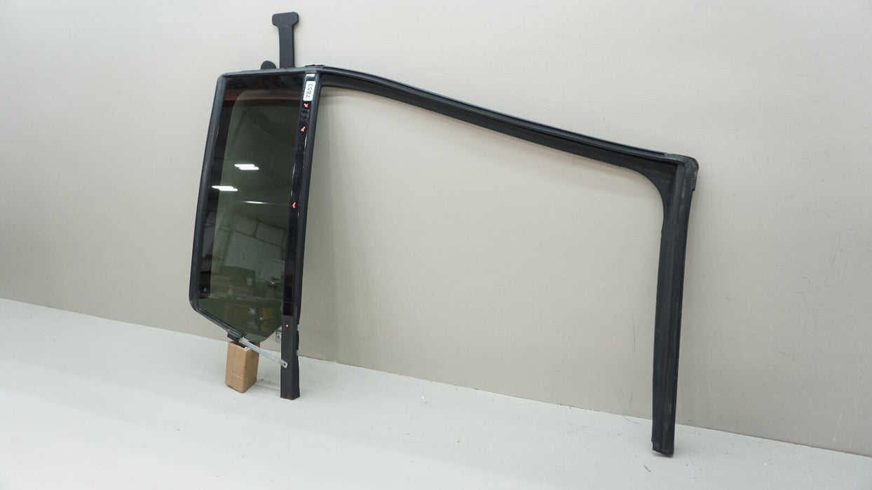 2009-2019 FORD FLEX REAR RIGHT PASSENGER SIDE GLASS WINDOW 8A8Z-7425766-A OEM