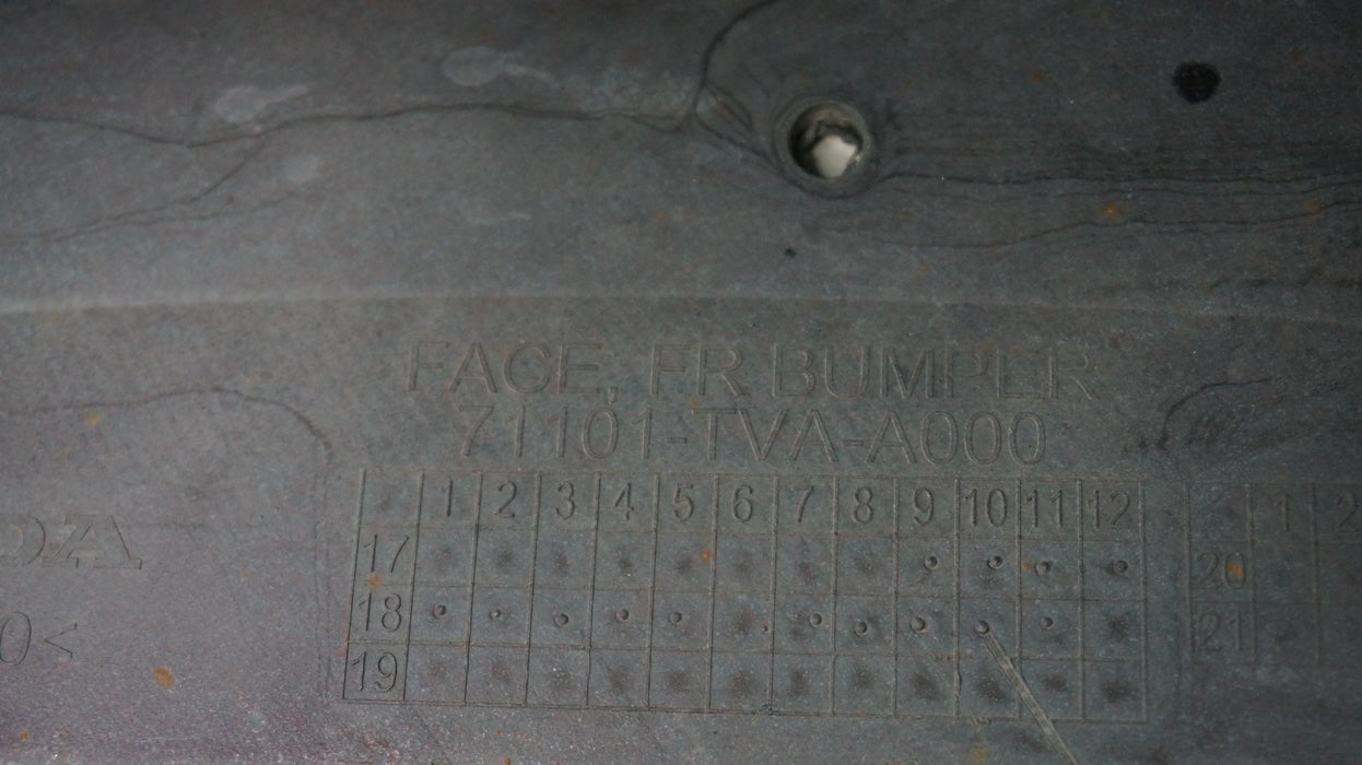 2018-2020 HONDA ACCORD FRONT BUMPER COVER OEM 71101-TVA-A000
