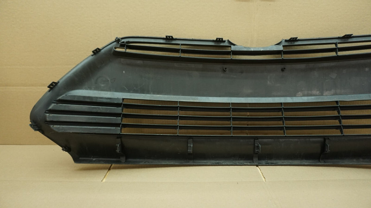 2017-2018 TOYOTA COROLLA FRONT BUMPER LOWER GRILL GRILLE OEM 53112-02730 17 18