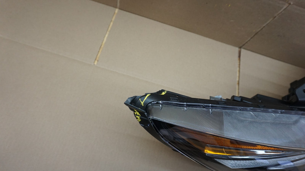 2021-2022 HYUNDAI ELANTRA FRONT RIGHT PASSENGERS SIDE HEADLIGHT OEM 21 22