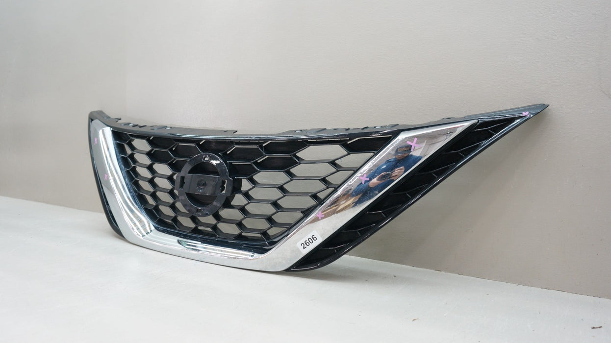 2016-2019 NISSAN SENTRA FRONT BUMPER RADIATOR GRILLE OEM