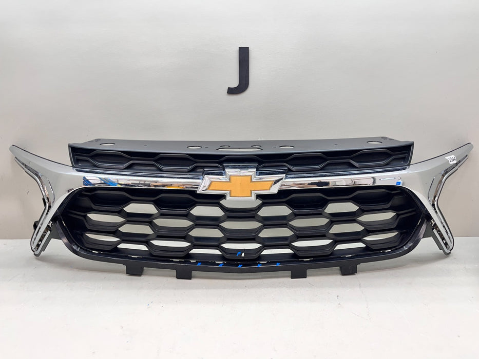 2024-2025 CHEVROLET TRAX UPPER FRONT GRILLE GRILL 42769271 OEM