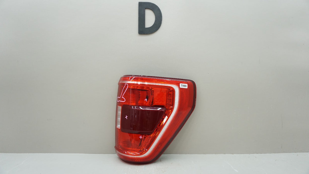 2021-2023 FORD F-150 REAR RH RIGHT PASSENGER SIDE BLIND SPOT TAIL LIGHT LAMP OEM
