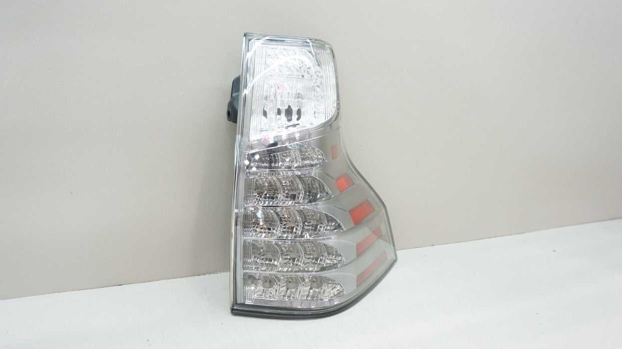 2014-2023 LEXUS GX460 REAR RH RIGHT PASSENGER SIDE TAIL LIGHT OEM
