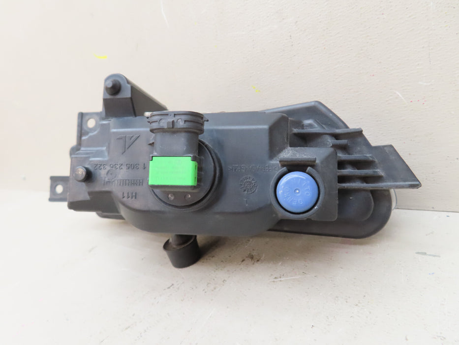 2008-2011 BMW 128I 135I FRONT RIGHT PASSENGER SIDE FOG LIGHT LAMP OEM