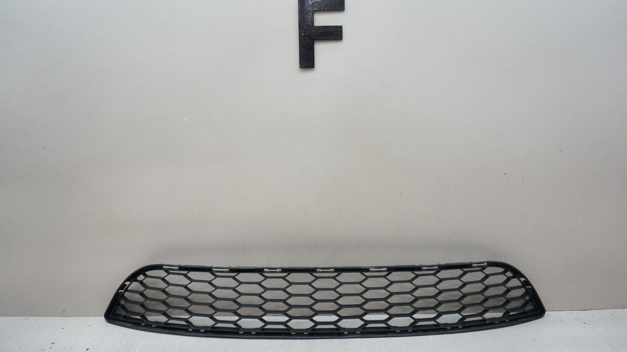 2016-2019 NISSAN SENTRA FRONT BUMPER LOWER GRILLE GRILL 216950 OEM