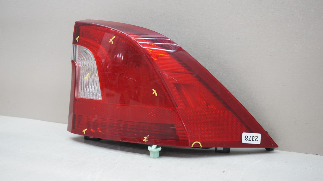 2011-2018 VOLVO S60 REAR RIGHT PASSENGER SIDE TAIL LIGHT OEM