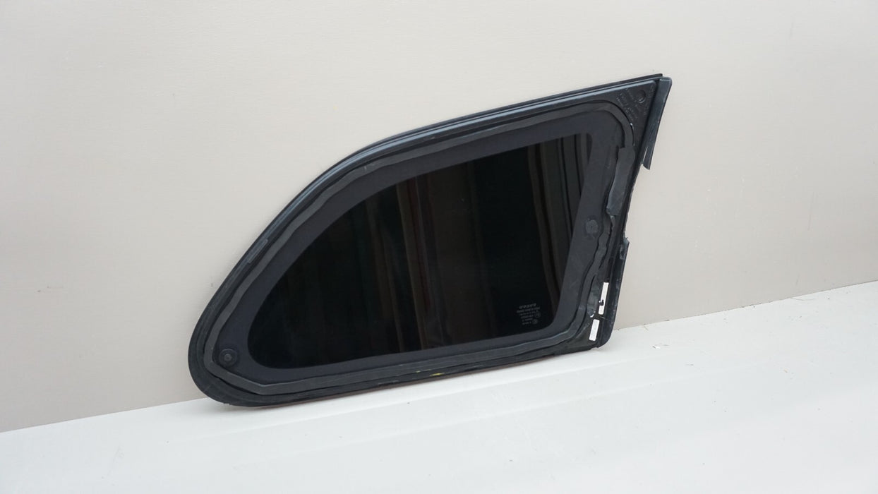 2014-2017 VOLVO XC60 REAR LEFT QUARTER WINDOW 43R-00053 OEM 17 15 16 17