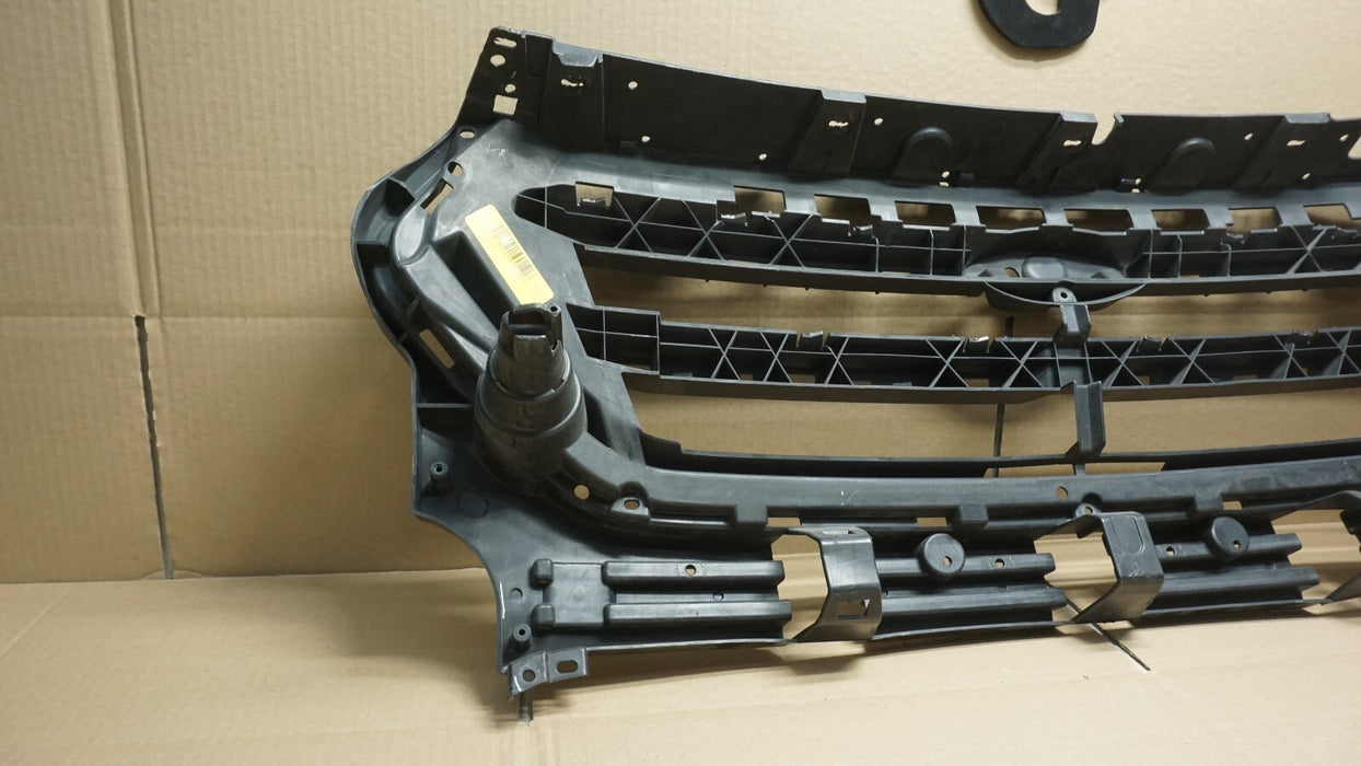 2017-2019 FORD ESCAPE FRONT GRILL GRILLE BACKING HOLDER OEM GJ54-8A164-AH