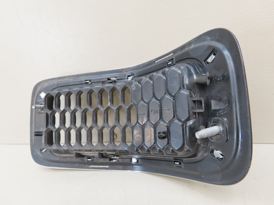 2014-2018 JEEP CHEROKEE FRONT RADIATOR GRILL GRILLE INSERT #5 OEM