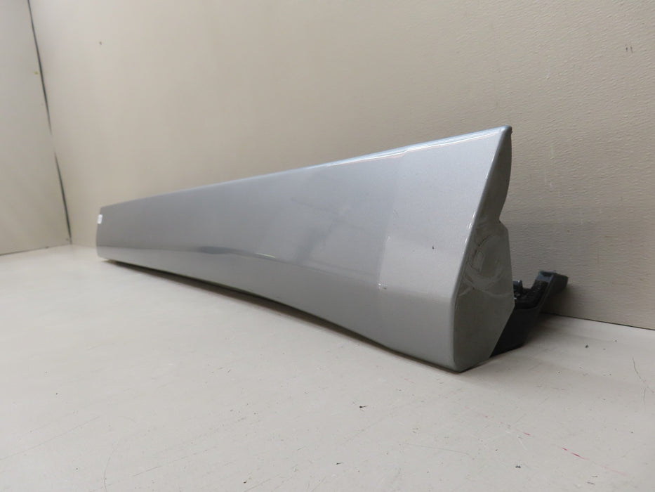 2014-2019 TOYOTA HIGHLANDER FRONT RIGHT LOWER DOOR MOLDING OEM 75071-0E081