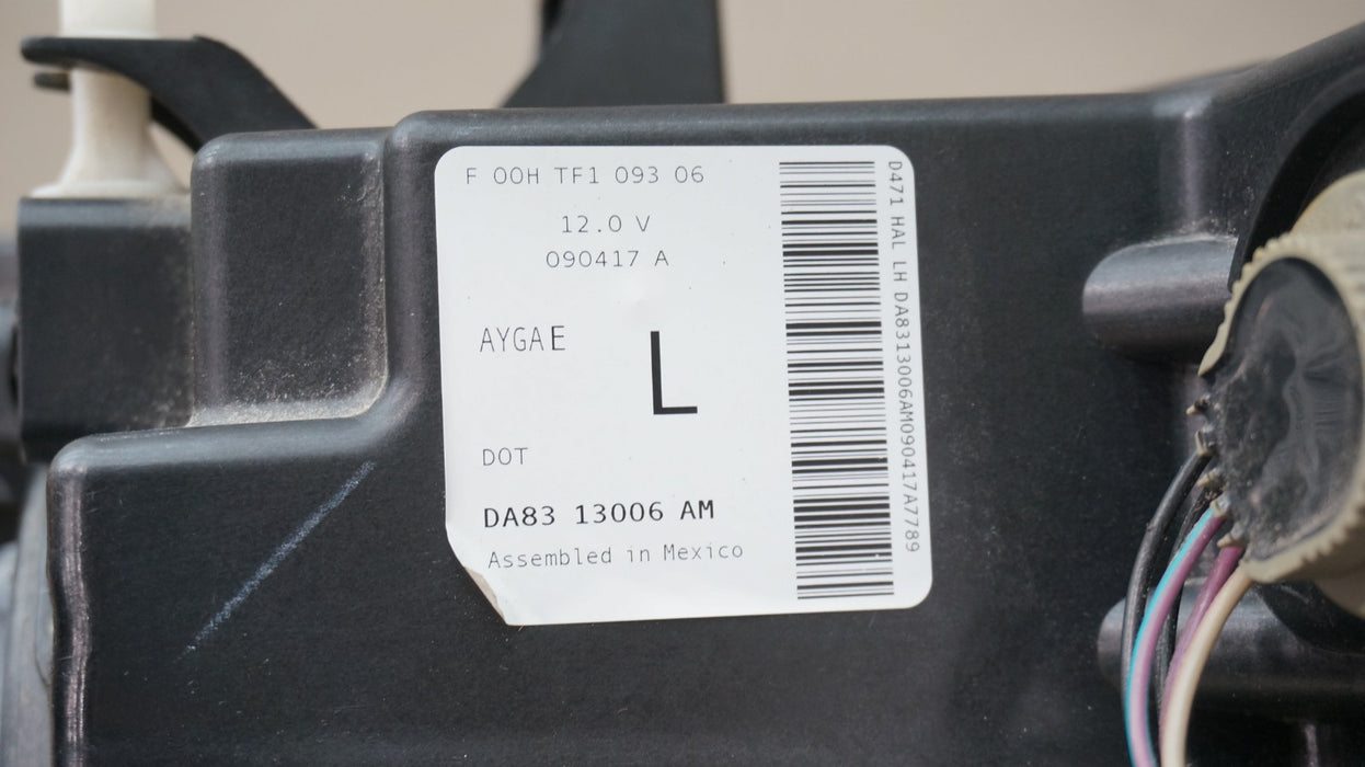 2013-2019 FORD FLEX FRONT LEFT DRIVER SIDE HALOGEN HEADLIGHT OEM
