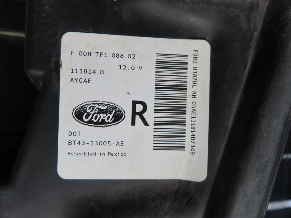 2011-2014 FORD EDGE FRONT RIGHT SIDE HEADLIGHT LAMP HALOGEN OEM BT43-13005-AE