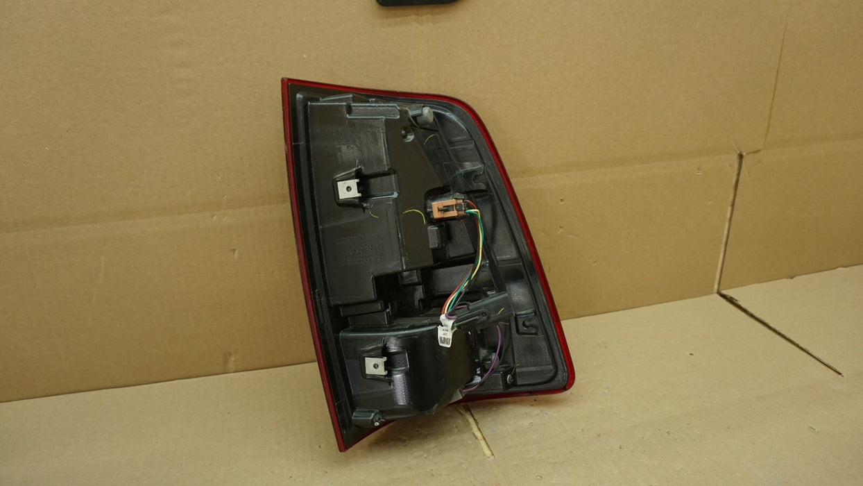 2013-2019 DODGE RAM 1500 LEFT DRIVER SIDE TAIL LIGHT OEM