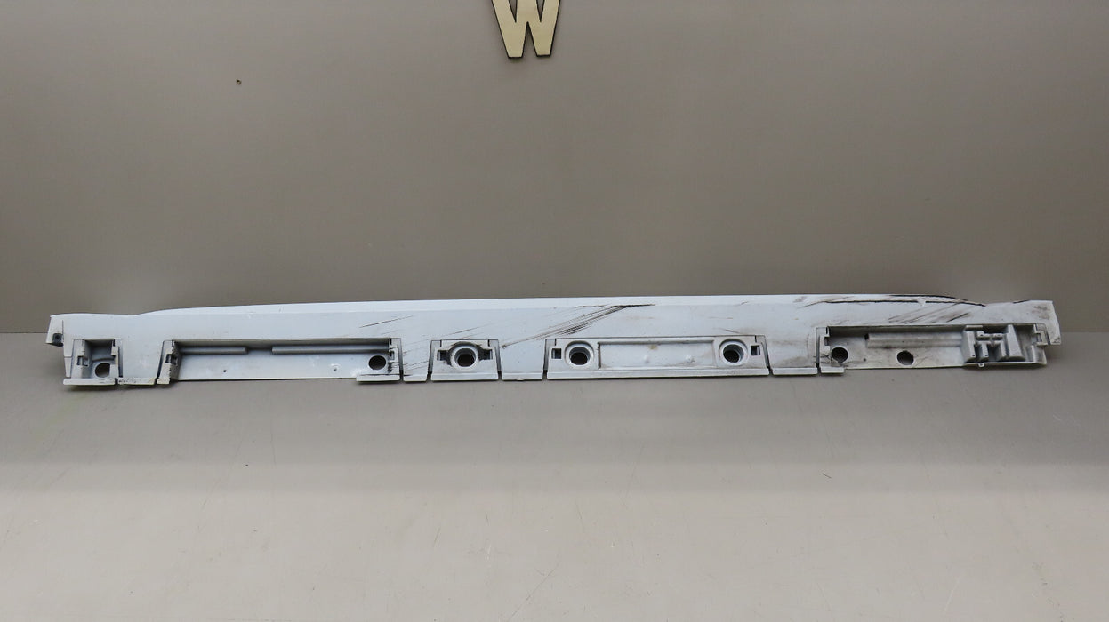 2020-2023 TOYOTA COROLLA RIGHT PASENGER SIDE ROCKER PANEL OEM