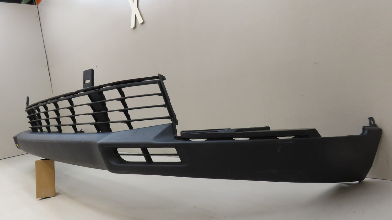 2017-2019 TOYOTA HIGHLANDER FRONT LOWER BUMPER COVER VALANCE OEM