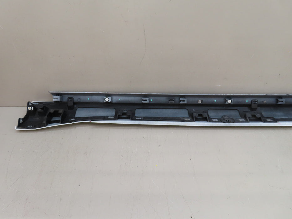 2018-2021 BUICK ENCLAVE RIGHT PASSENGER SIDE SKIRT ROCKER PANEL OEM