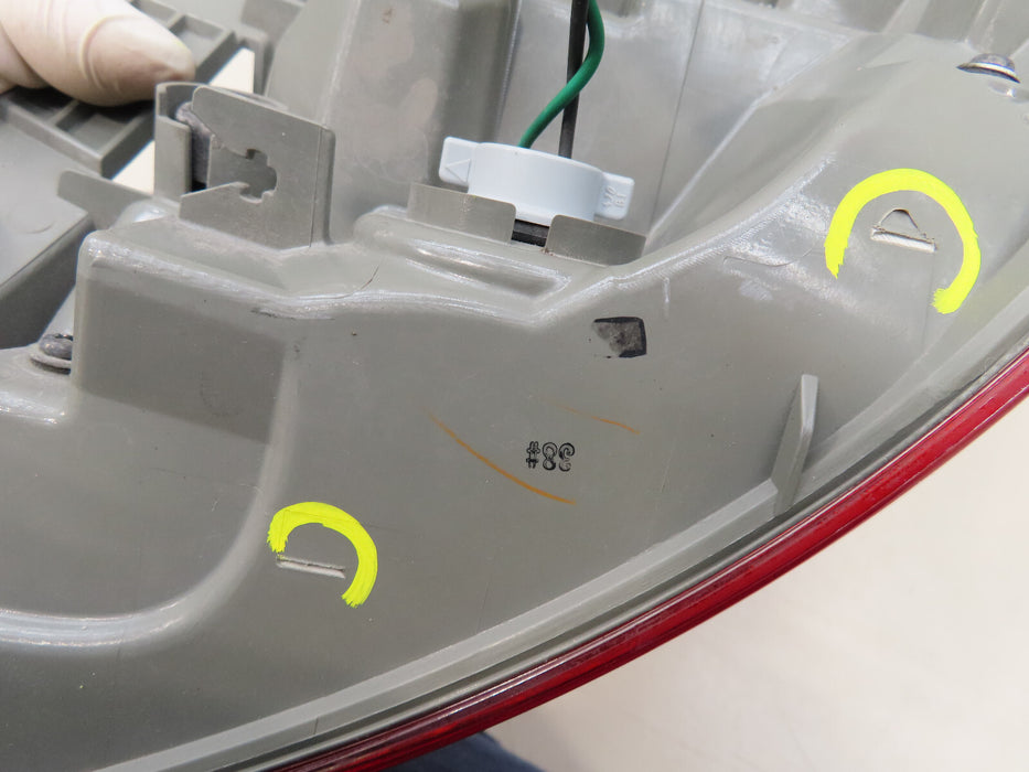 2011-2014 NISSAN MURANO REAR RIGHT PASSENGER SIDE TAIL LIGHT OEM