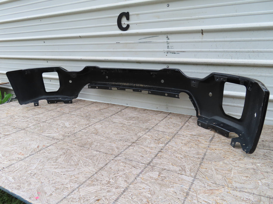 2020-2022 GMC SIERRA/DENALI 2500-3500HD FRONT BUMPER COVER OEM W/FOG LIGHT HOLES