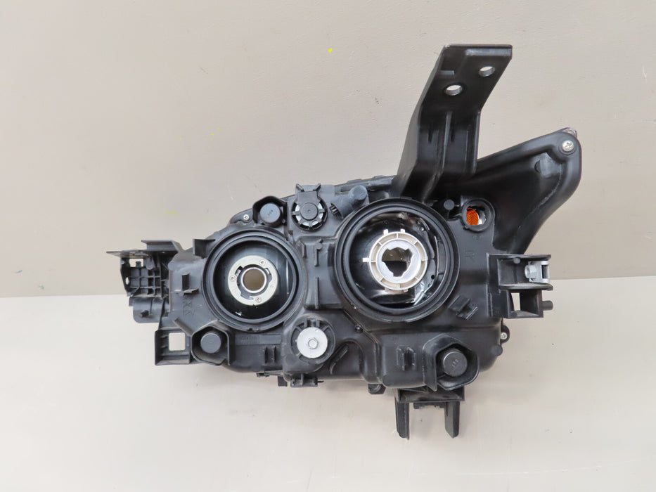 2016-2021 MAZDA CX-5 FRONT RIGHT HEADLIGHT HALOGEM OEM D10E-51030