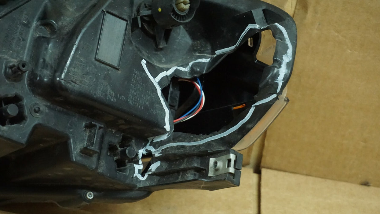 2018-2021 FORD MUSTANG FRONT RIGHT PASSENGER SIDE HEADLIGHT HEADLAMP LED OEM
