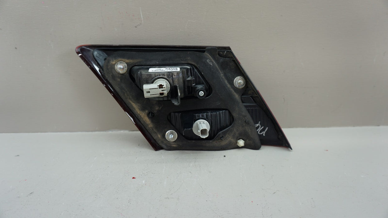 2013-2015 HONDA CIVIC SEDAN REAR RIGHT PASSENGER SIDE INNER TAIL LIGHT LAMP OEM