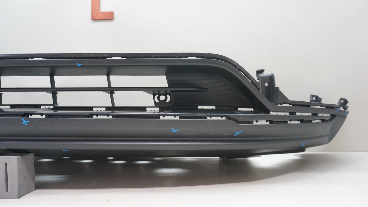 2024-2025 CHEVROLET TRAX FRONT LOWER BUMPER COVER VALANCE OEM 42769287