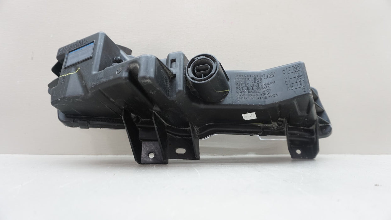 2017-2023 TELSA MODEL 3 FRONT LEFT DRIVERS FOG LIGHT OEM 17 18 19 20 21 22 23