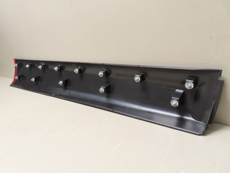 2017-2019 NISSAN ROGUE SPORT FRONT LEFT LOWER EXTERIOR DOOR TRIM OEM 80871-DF30A