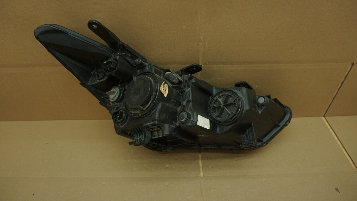 2013-2016 HYUNDAI SANTA FE FRONT LEFT DRIVER SIDE HEADLIGHT HALOGEN OEM