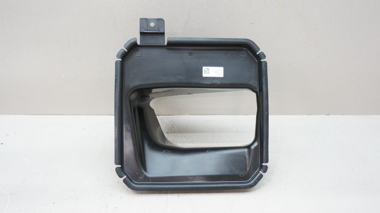 2018-2021 BMW X3 X4 FRONT RIGHT RADIATOR AIR DUCT MOLDING 51748066058 OEM