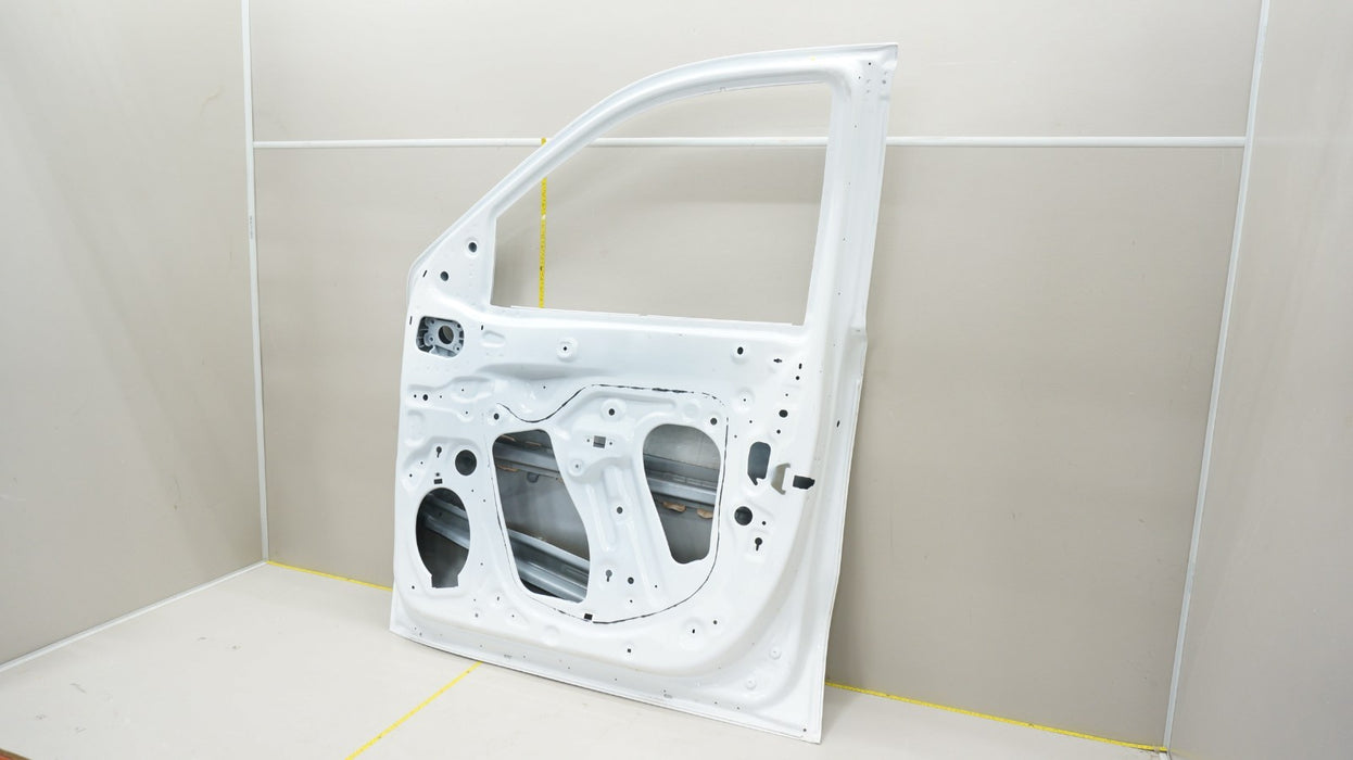 2019-2025 CHEVROLET SILVERADO 1500 FRONT RIGHT PASSENGER SIDE DOOR OEM