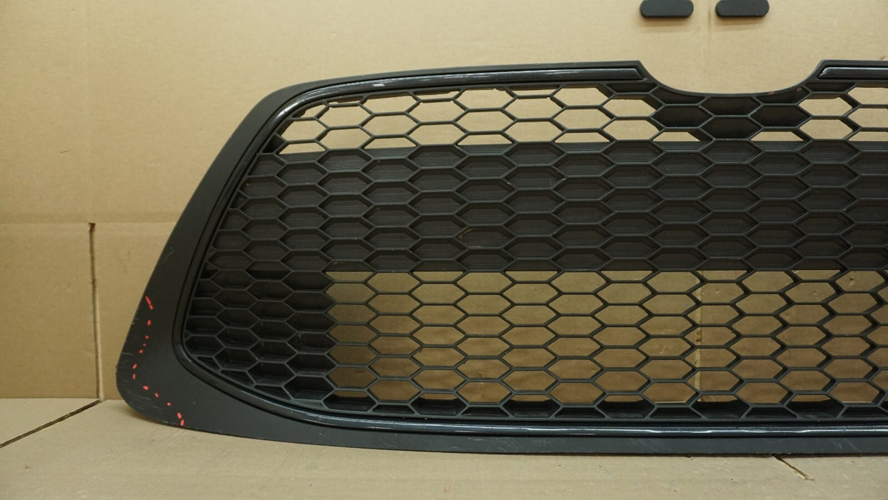 2019-2020 TOYOTA COROLLA FRONT BUMPER LOWER GRILL GRILLE OEM 53102-02280 19 20