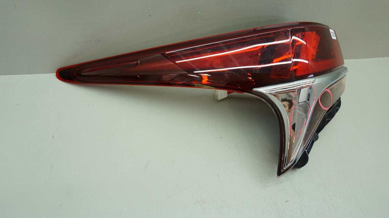 2018-2020 LEXUS LS500 LS500H REAR LEFT DRIVER SIDE OUTER TAIL LIGHT LAMP LED OEM