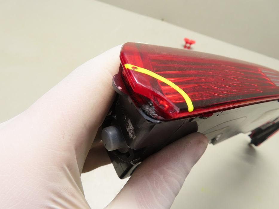 2017-2023 AUDI Q7 REAR BUMPER RIGHT PASSENGER TAIL LIGHT LAMP OEM 4MO 945 096 A