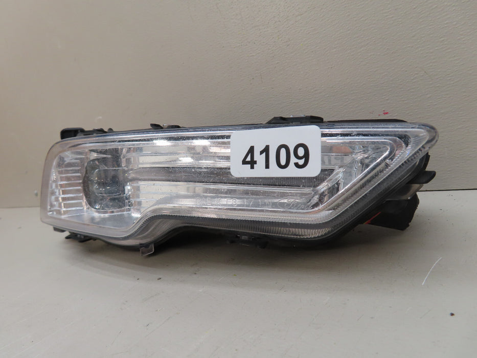 2017-2019 FORD FUSION FRONT RIGHT PASSENGER FOG LIGHT LED OEM H878-18A254-CB
